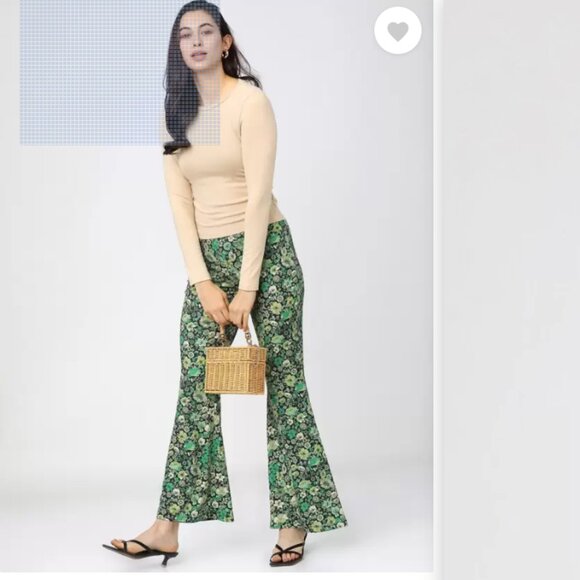 NEW Zara Hippie Boho Floral Flared High-Waisted Pants, Size M - Picture 2 of 15